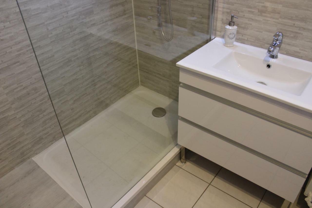 Appartement Place Leclerc Безансон Екстериор снимка