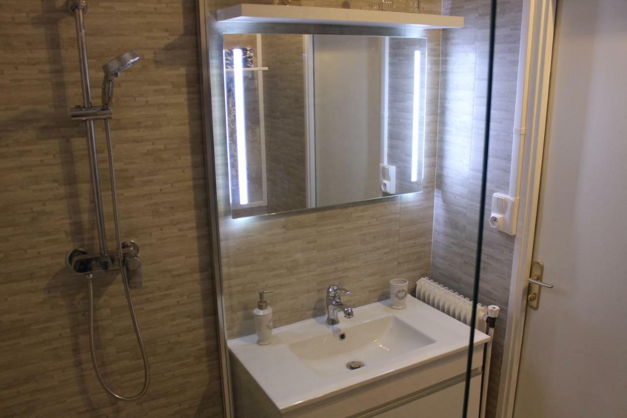 Appartement Place Leclerc Безансон Екстериор снимка
